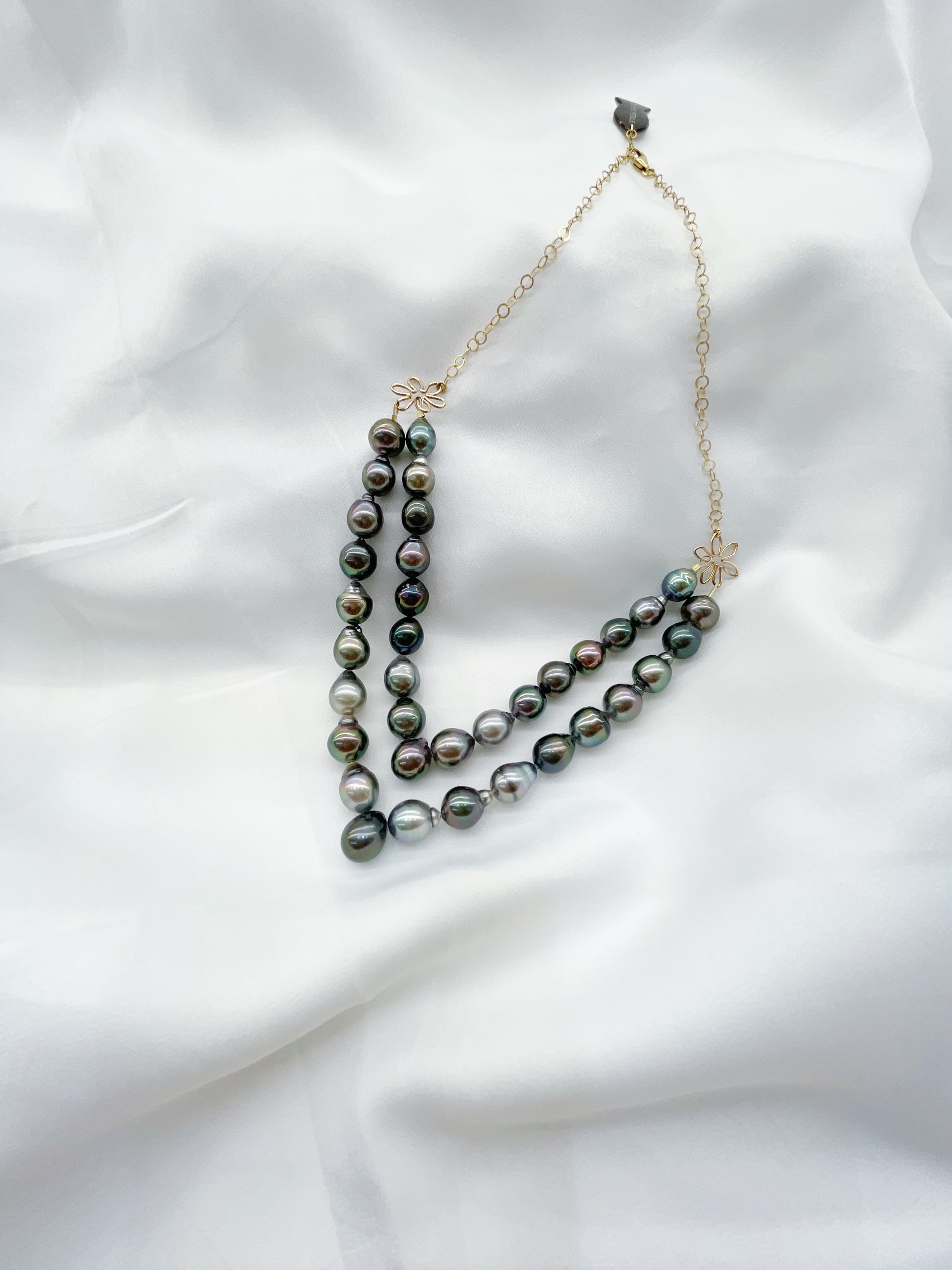 COLLIER SUMMER DOUBLE VENUS