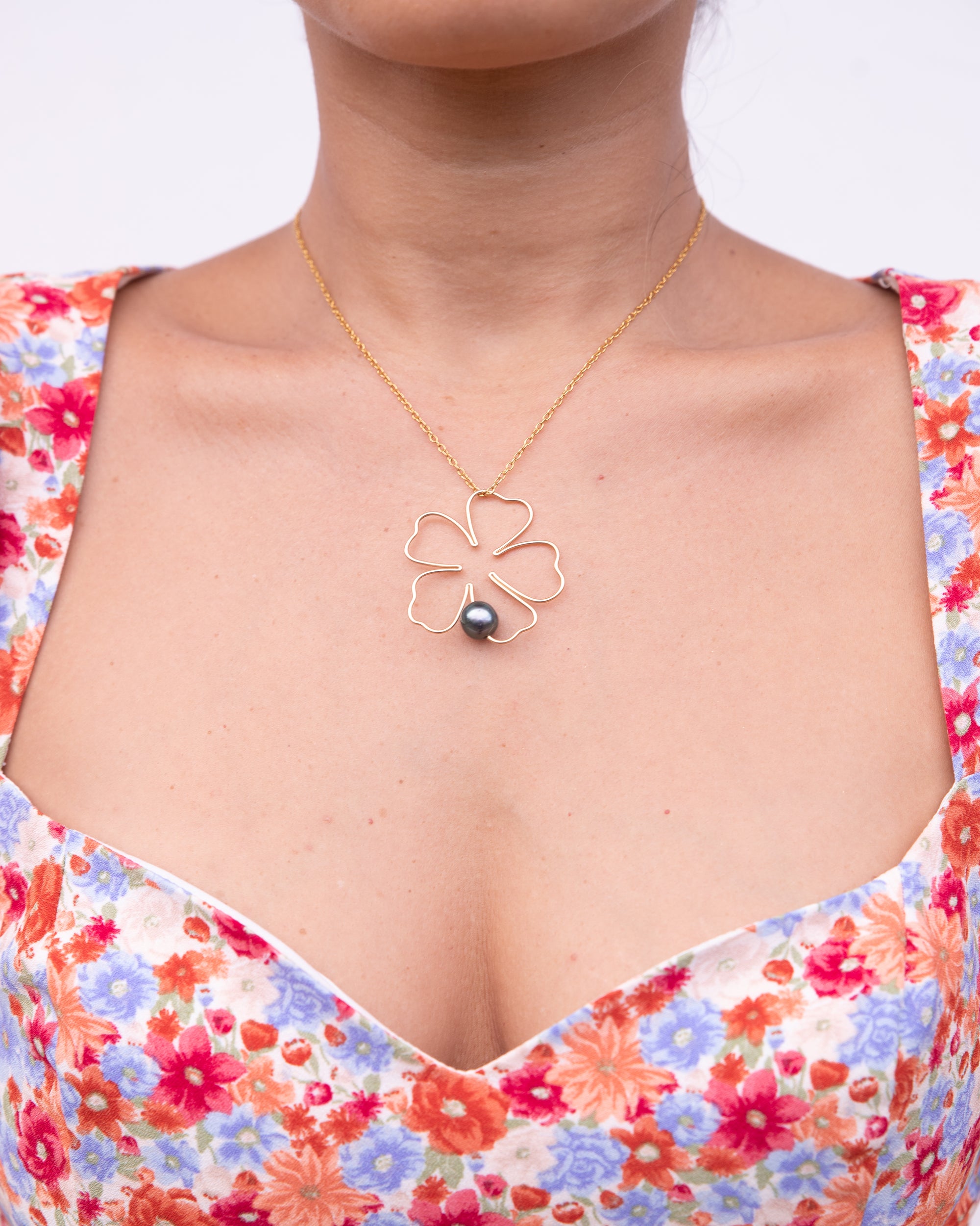 COLLIER FLEUR
